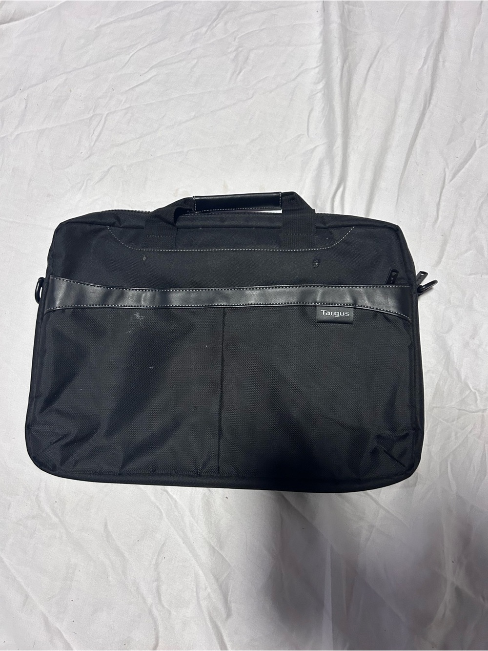 Targus Black Laptop Messenger Briefcase